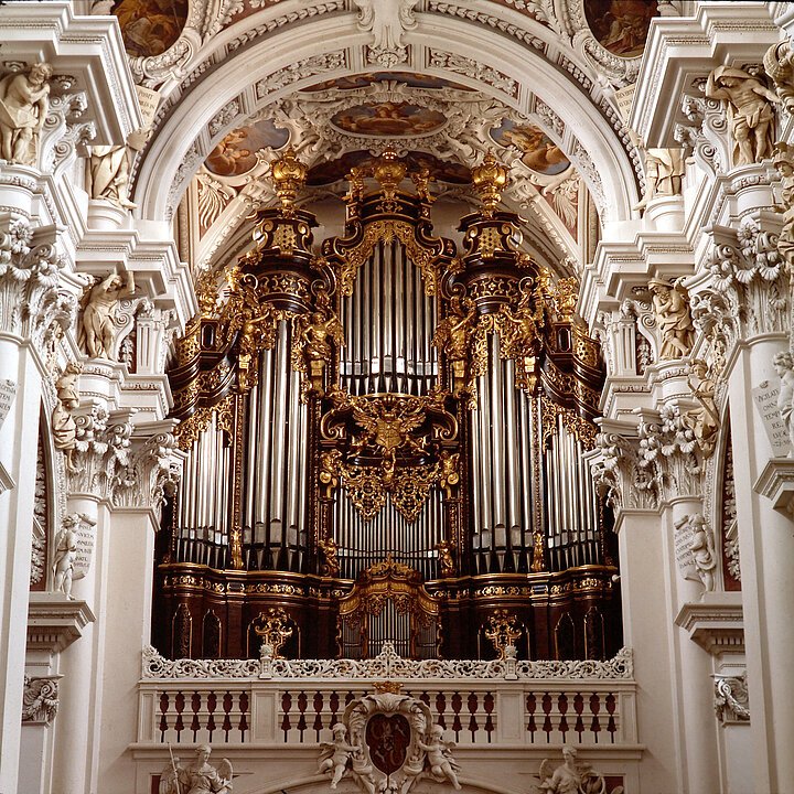 Passau-OrgelStStephan-Donau-Sehenswürdigkeit-StadtPassau