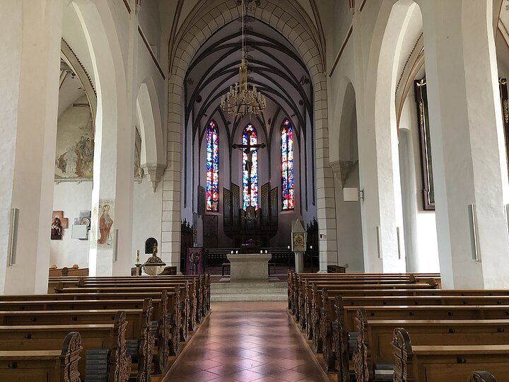 Rain-Stadtpfarrkirche-Donau-Sehenswürdigkeit-SarahSiekmann