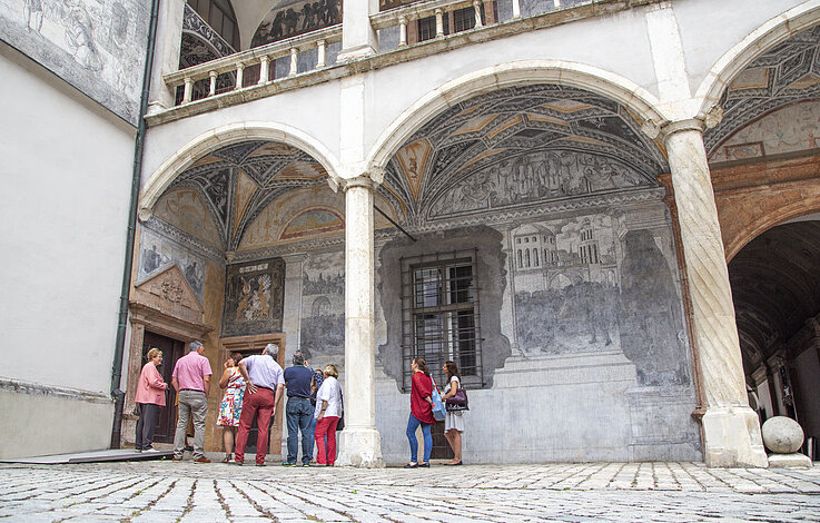 Stadtführung Schloss Innenhof